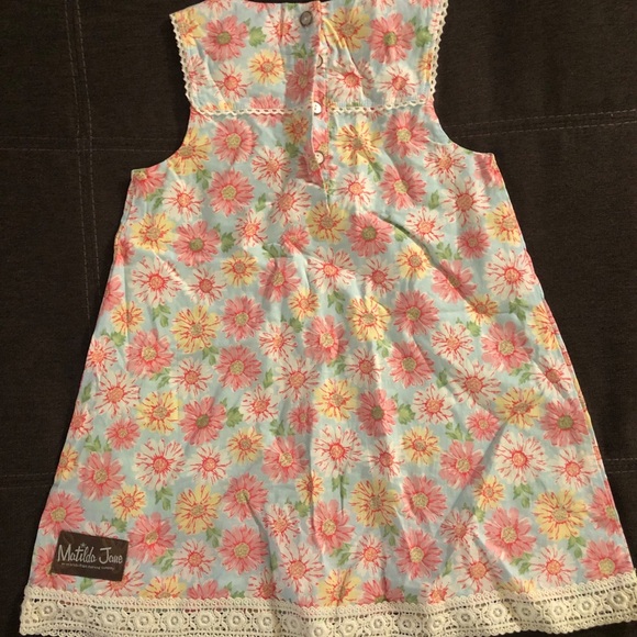 Matilda Jane - Picture 3 of 3